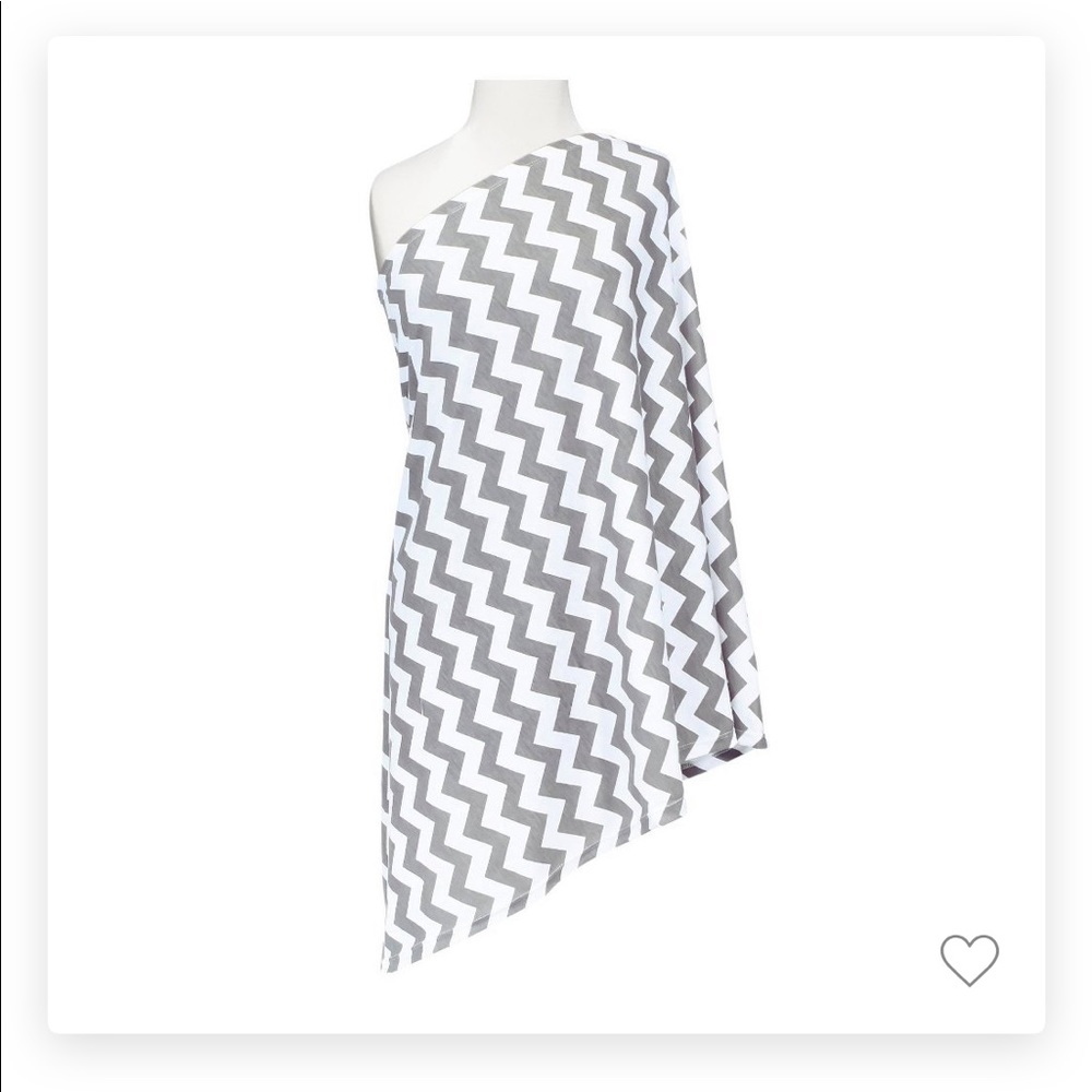 Itzy ritzy nursing cover